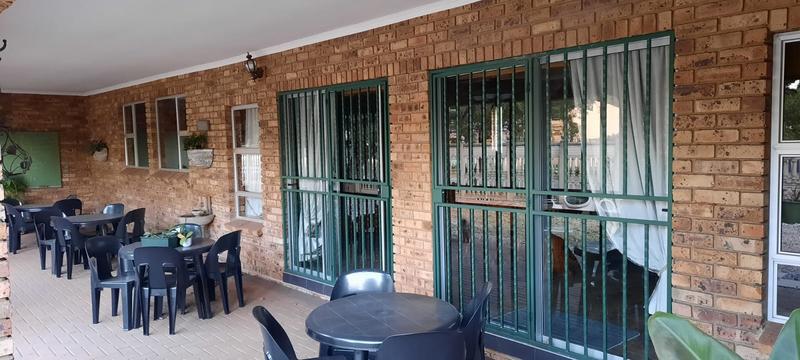 5 Bedroom Property for Sale in Vaalpark Free State